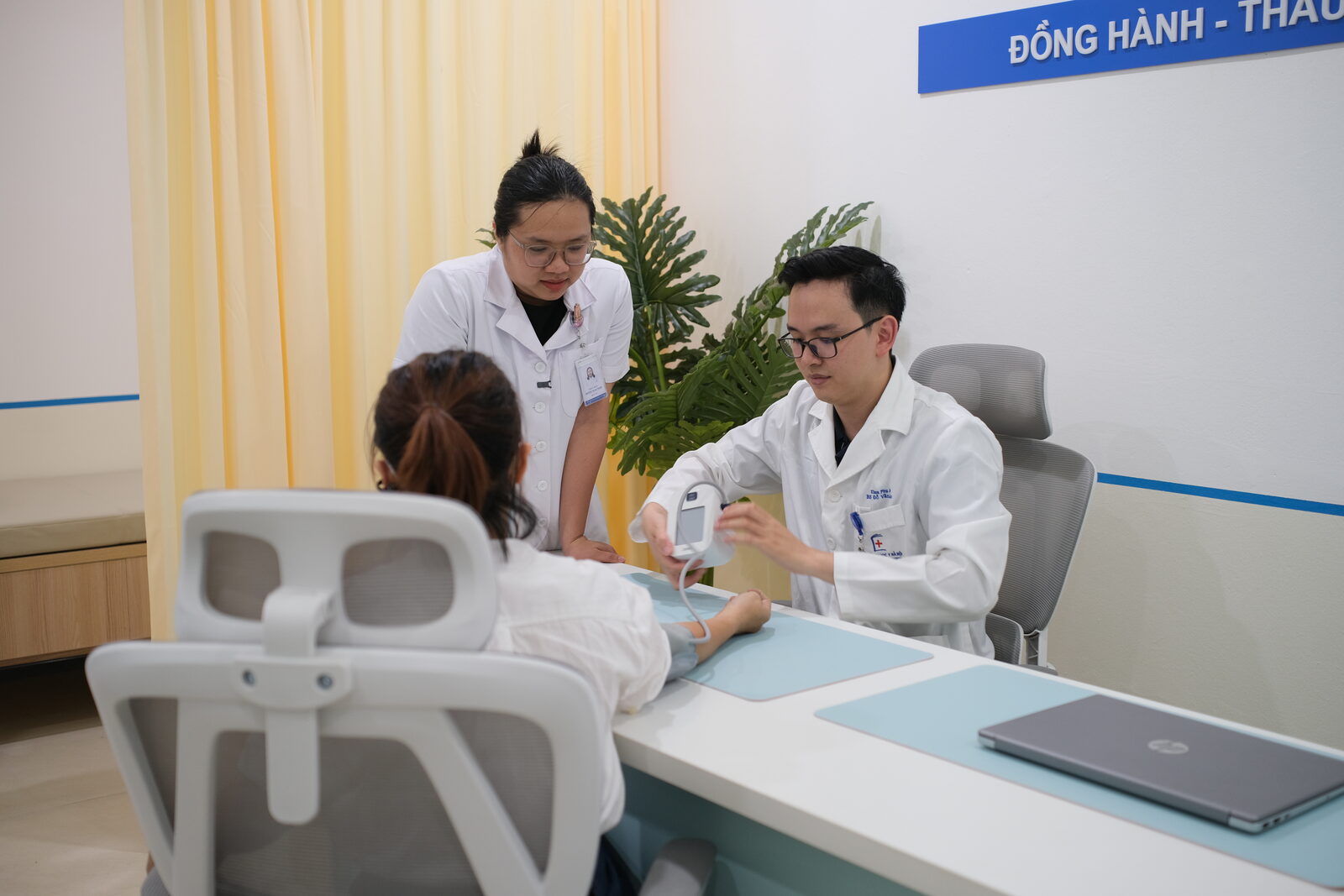 Chế độ ăn giúp cân bằng nội tiết tố nữ