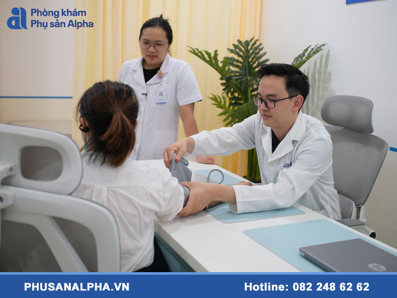 Dịch vụ điều trị tổn thương, lộ tuyến cổ tử cung tại Hà Nội