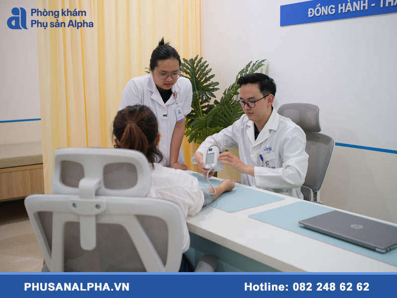 Phòng khám sản khoa khu vực Royal City